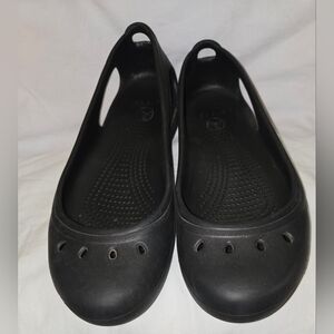 CROCS SLIP ON BALLET FLATS
